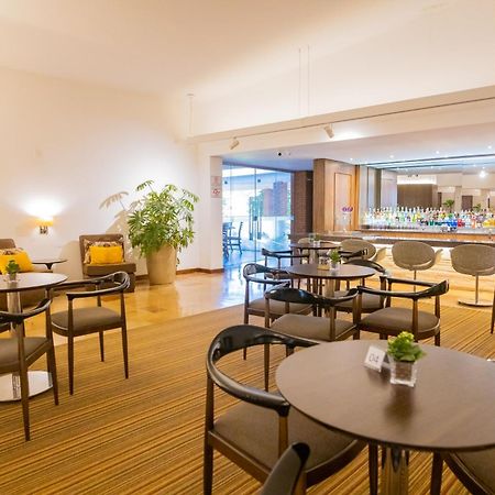Hotel Jp Royal Tulip & Convencoes 里贝朗普雷托 外观 照片